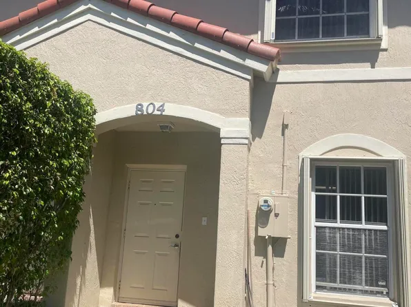 804 Summit Lake Drive, West Palm Beach, FL 33406