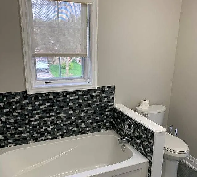 73 Logan Ct #UPPER — Photo 14