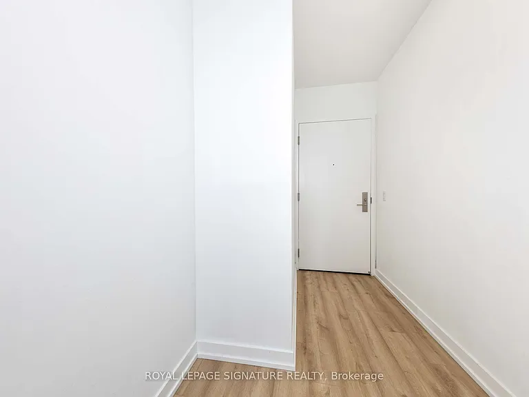 135 E Liberty St #Penthouse 9 — Photo 19