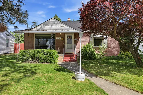 5408 N Adams St Photo 1