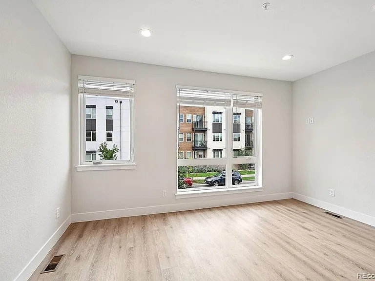 5268 W 16th Ave — Photo 5