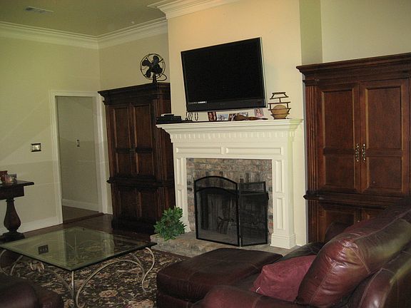5th image of 6009 Walden Pl