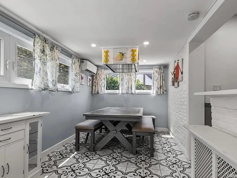 30 Aberdeen Rd — Photo 33