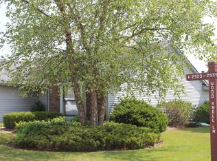 2935 Wood Knoll Ln, Fort Wayne, IN 46804