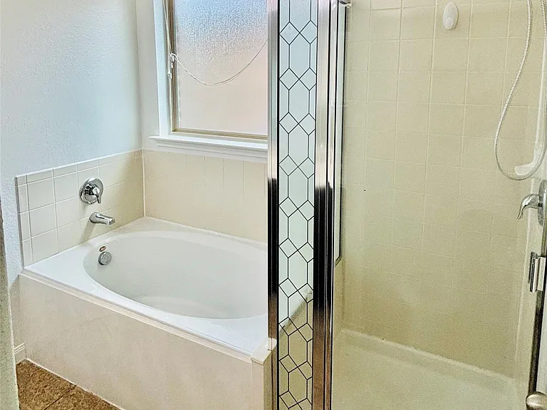 22480 Toronado Ridge Ln — Photo 33