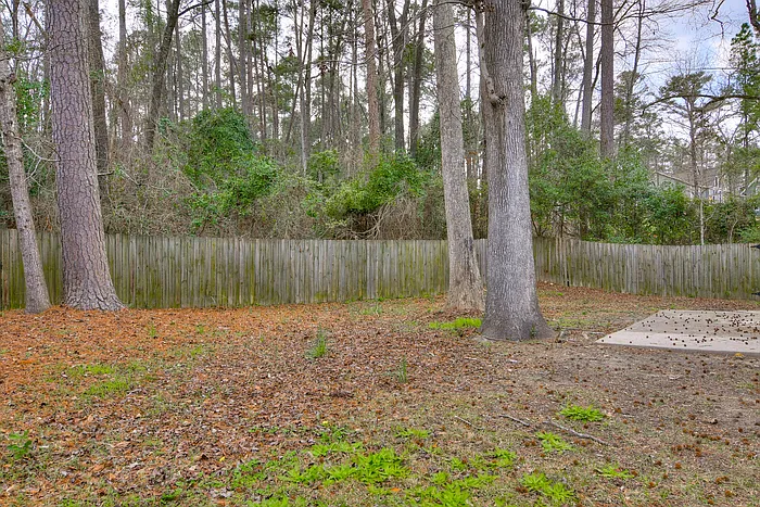 357 Forest Ct — Photo 15