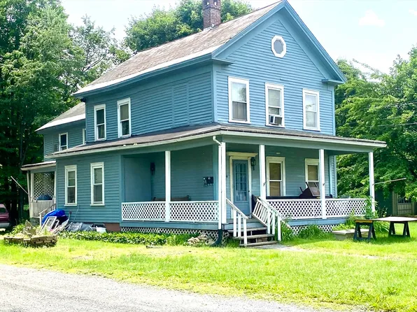 74 S Maple St, Westfield, MA 01085