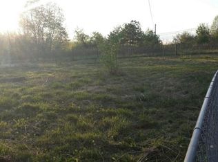 111 Pleasant Grove Loop, Manchester, KY 40962