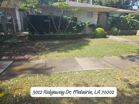 3012 Ridgeway Dr Photo 1