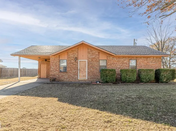 909 Grimes St, Lake City, AR 72437