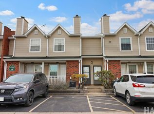 1297 Wyndham Dr APT 103, Palatine, IL 60074