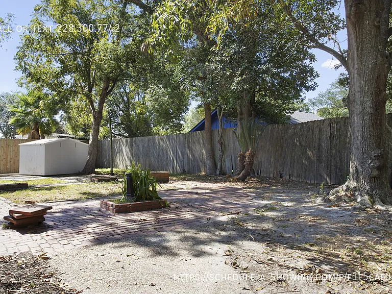 122 Carroll Ave — Photo 28