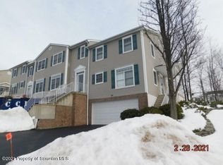28 Waterford Rd, Clarks Summit, PA 18411