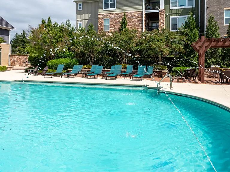 Addison Ridge Apartments — Photo 41