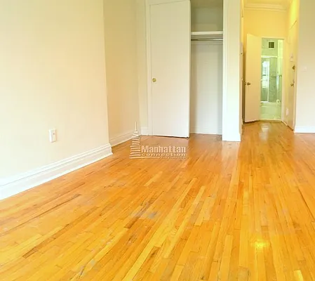 Rented by Manhattan Connection | media 28