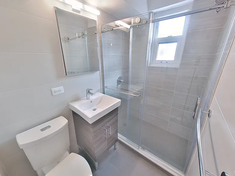 340 E 51st St #8H — Photo 5