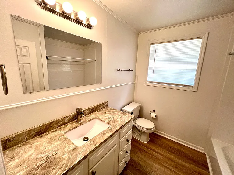 213 Kingnut Dr — Photo 18