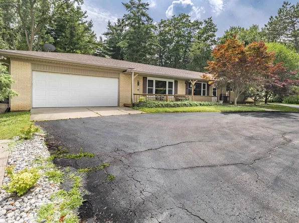 11206 W 33 Mile Rd, Romeo, MI 48065