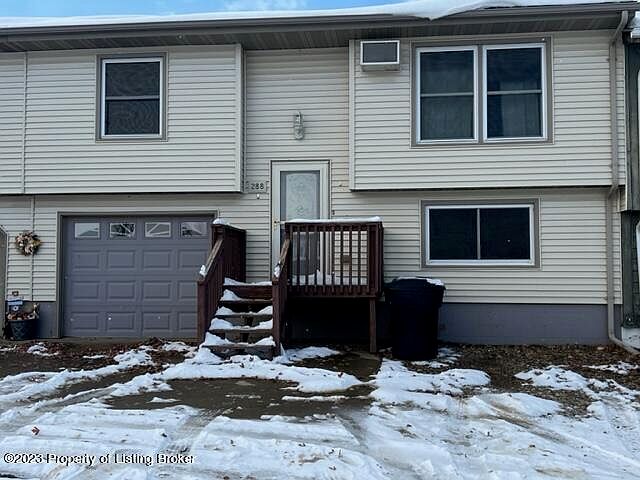 1st image of 288 Kuchenski Dr