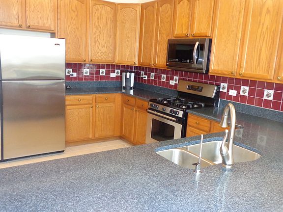 5th image of 458 Nelson Dr #458