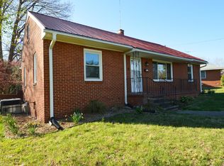 306 Oakgrove Dr, Graham, NC 27253