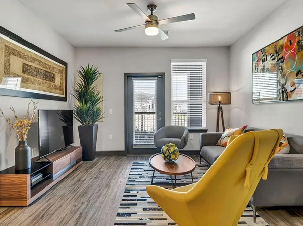 8811 Fm Road 2109, Richmond, TX