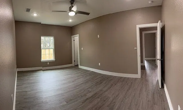 3 bed, 2.0 bath, 1503 sqft, $1,850 — Photo 3