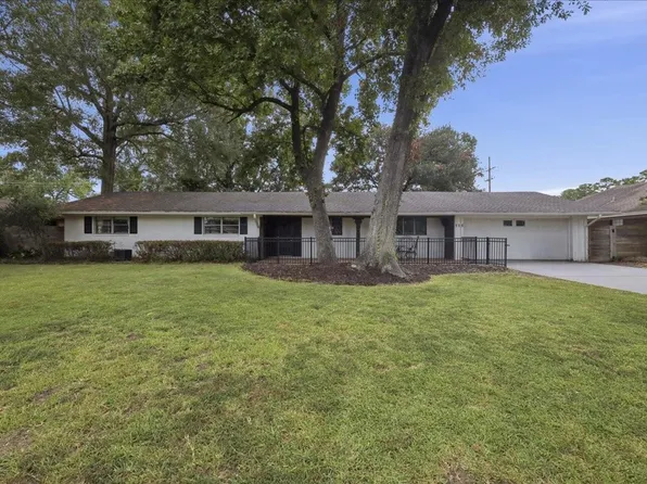 775 Belvedere Dr, Beaumont, TX 77706