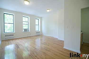Rented by Link NY Realty