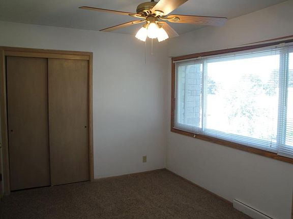 4th image of 5888 S Honey Creek Dr