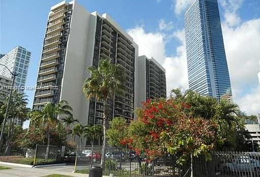 1st image of 1450 Brickell Bay Dr APT 510