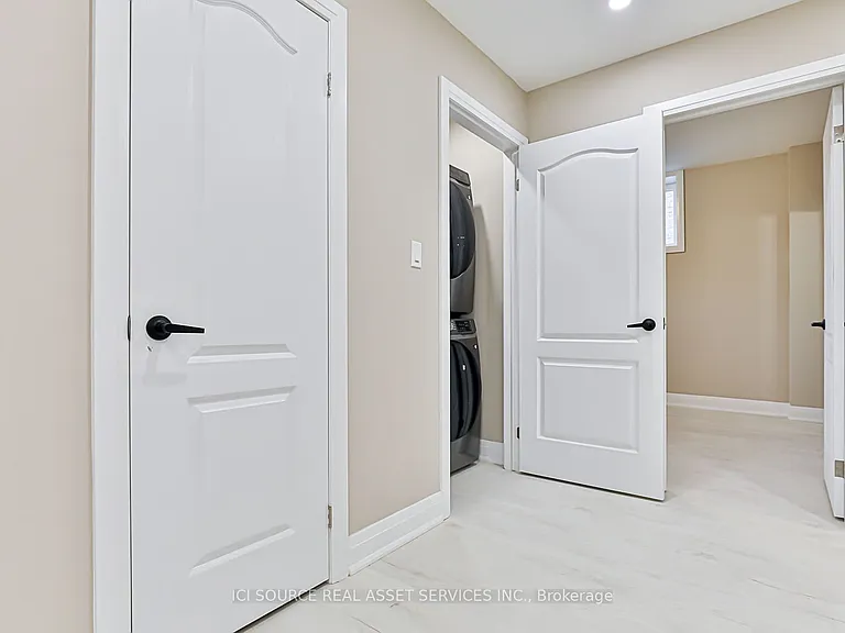 747 Langford Blvd #B — Photo 10