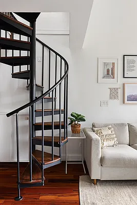 Sold by Cooper & Cooper Real Estate | media 3