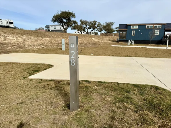 5386 Ranch Road 1376 Rd #28, Fredericksburg, TX 78624