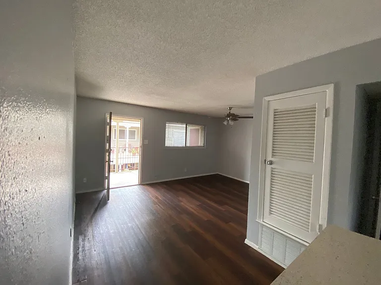 5101 Evans Ave — Photo 20
