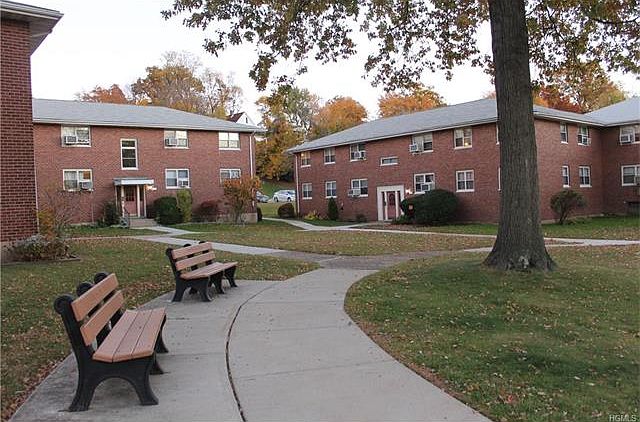 1st image of 38 Dehaven Dr APT 2E