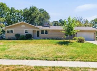 6105 Tracy Ave, Edina, MN 55436