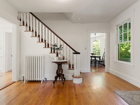 4th image of 9 Wilson St