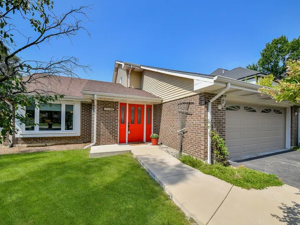 1126 S Edgewood Ave, Lombard, IL 60148