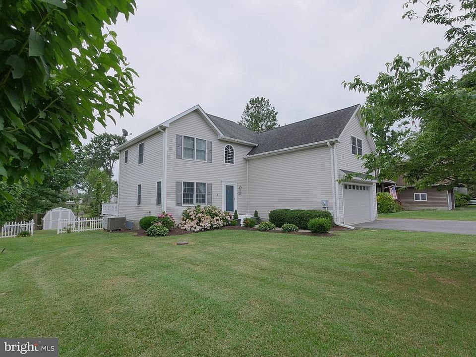 1st image of 509 Zaidee Ln