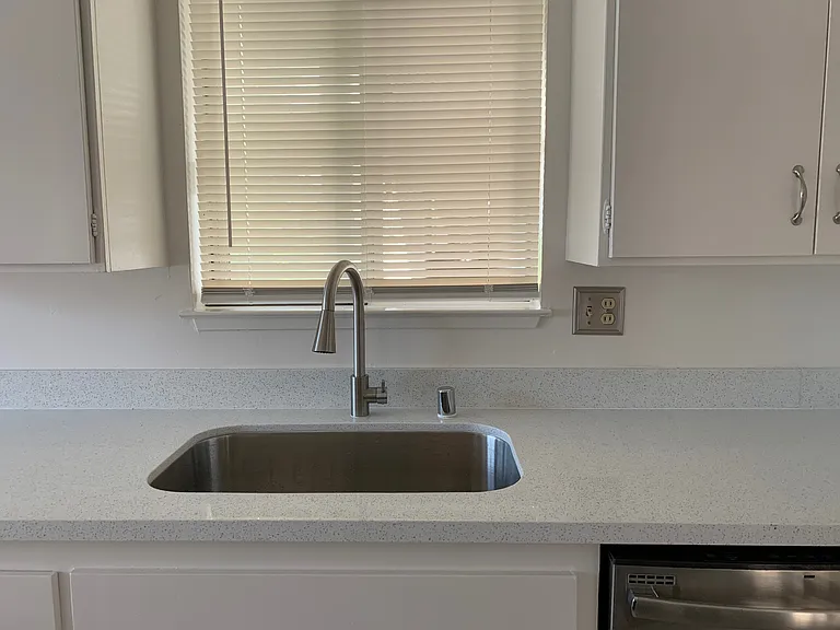 445 Acalanes Dr — Photo 7