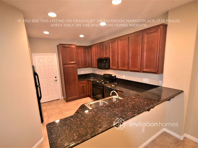 8316 Lower Trailhead Ave — Photo 6