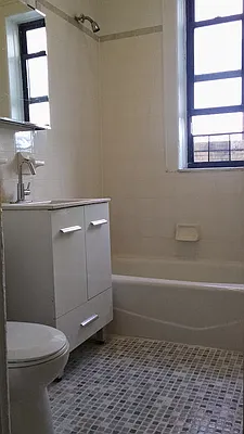 Rented by E Hudson Properties | media 2