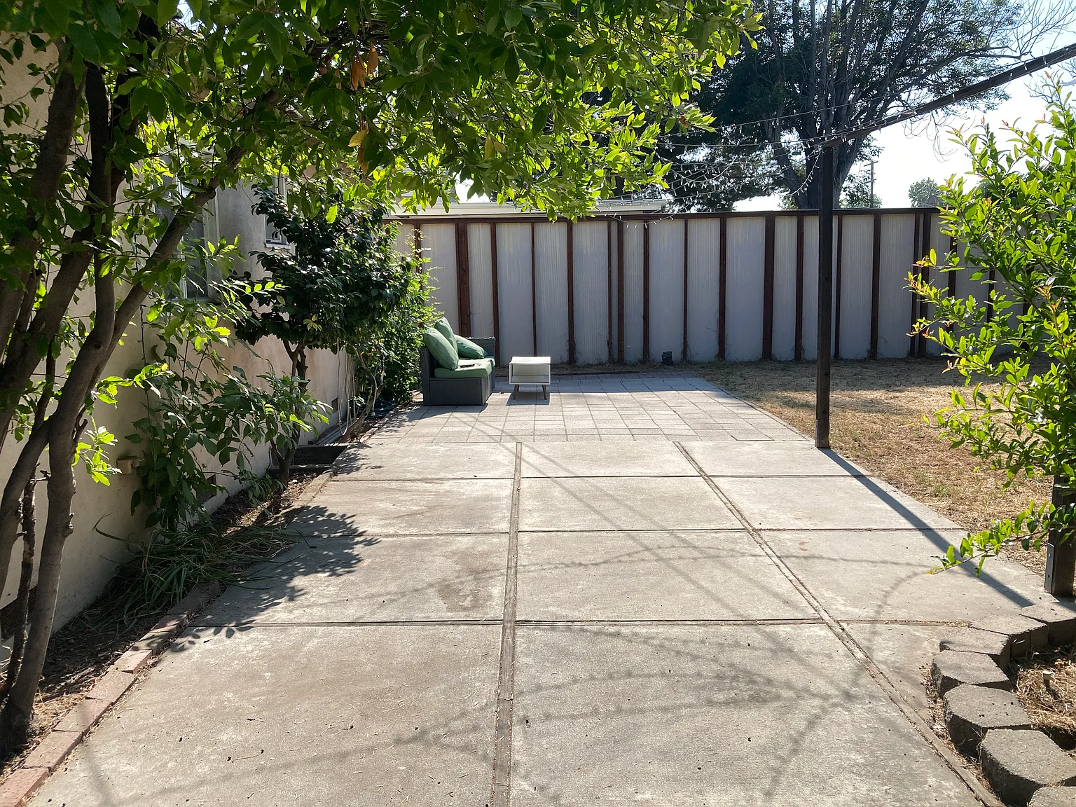 12545 Kittridge St — Photo 3