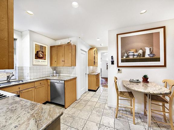 5th image of 322 Central Park W #7C