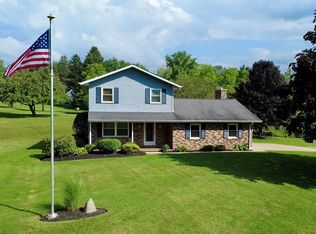 8698 Haft Rd, Erie, PA 16510