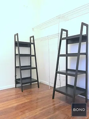 Rented by Bond New York | media 23