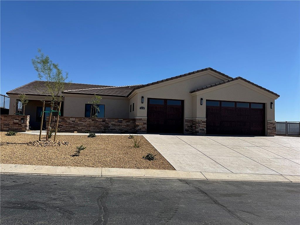 3226 Sidewheel Dr, Bullhead City, AZ 86429 | Zillow