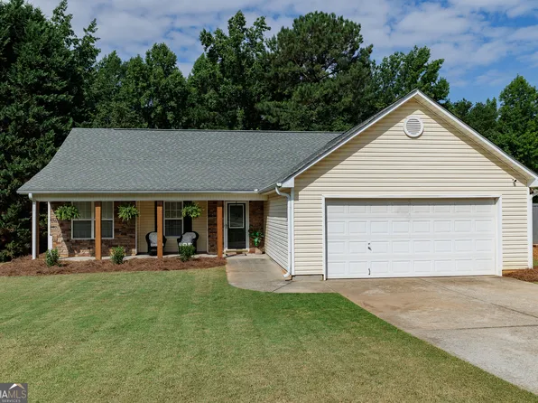 532 Providence Cir, Statham, GA 30666