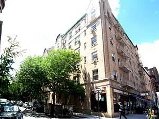 Rented by Magnum Realty Holdings, LLC | media 7